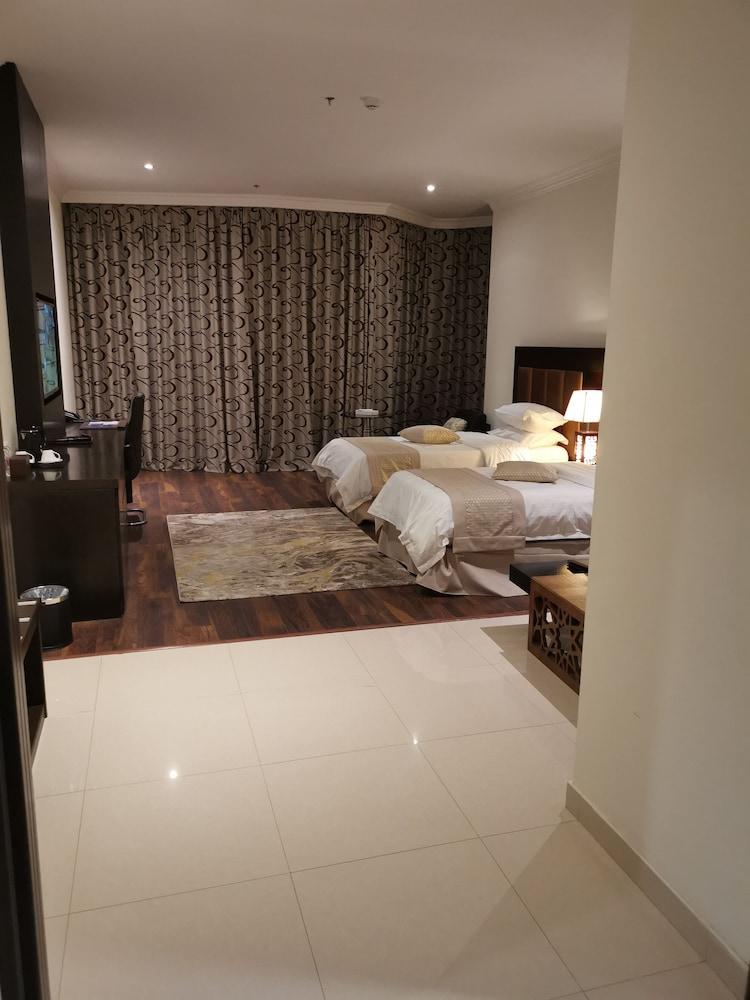 Hotel Sunday Millennia Riyadh